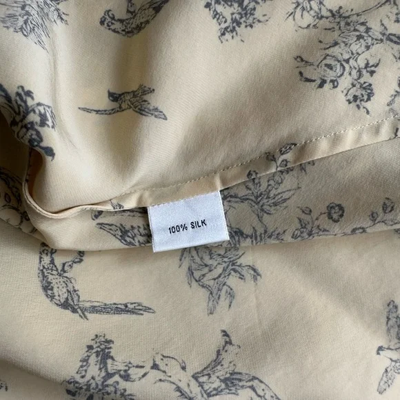 Talbots Cream and Black Patterned Blouse - Picture 13 of 14